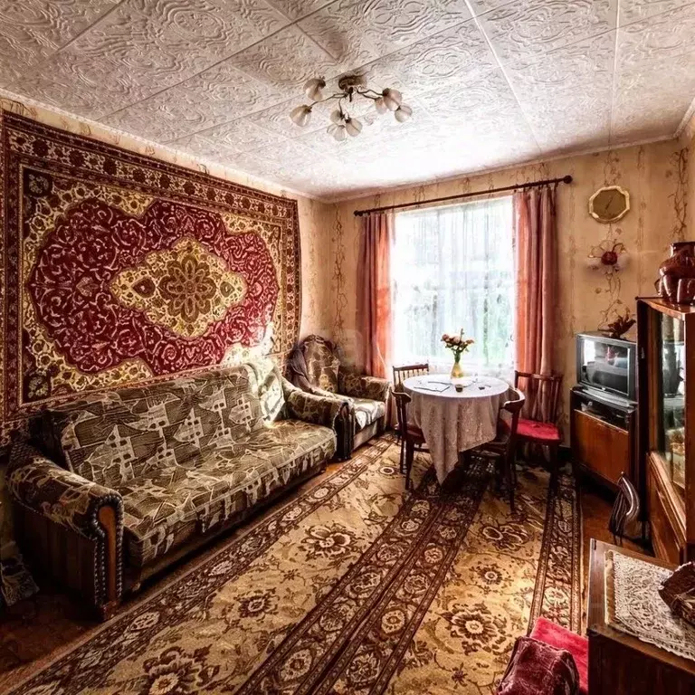 Дом в Башкортостан, Стерлитамакский район, Октябрьский сельсовет, д. ... - Фото 1