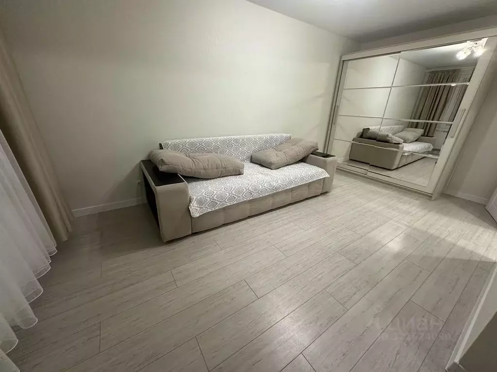 1-к кв. Татарстан, Казань ул. Александра Курынова, 5к2 (30.0 м) - Фото 2