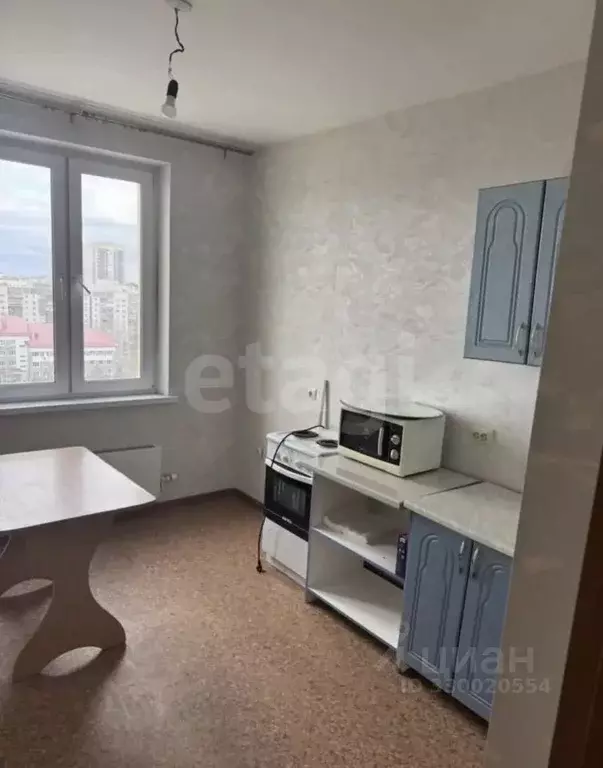 1-к кв. Тюменская область, Тюмень ул. Казачьи луга, 12 (37.0 м) - Фото 1