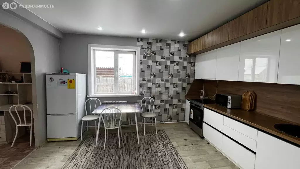 Дом в Сужа, Вертолётная улица (118 м) - Фото 2