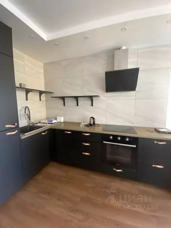 Студия Москва пос. Коммунарка, ул. Бачуринская, 7к1 (45.0 м) - Фото 1