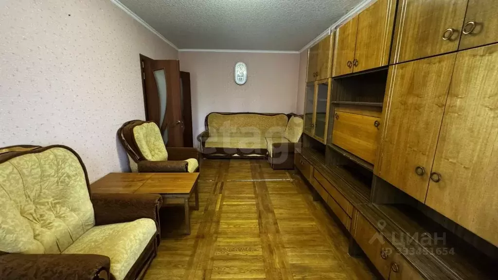 4-к кв. Белгородская область, Белгород ул. Щорса, 38 (70.6 м) - Фото 1