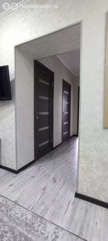 2-комнатная квартира: Казань, улица Академика Лаврентьева, 11 (85 м) - Фото 0