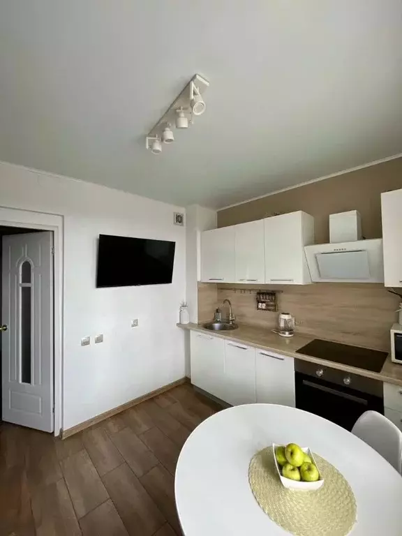 1-к кв. Татарстан, Казань ул. Оренбургский Тракт, 140Г (42.3 м) - Фото 1