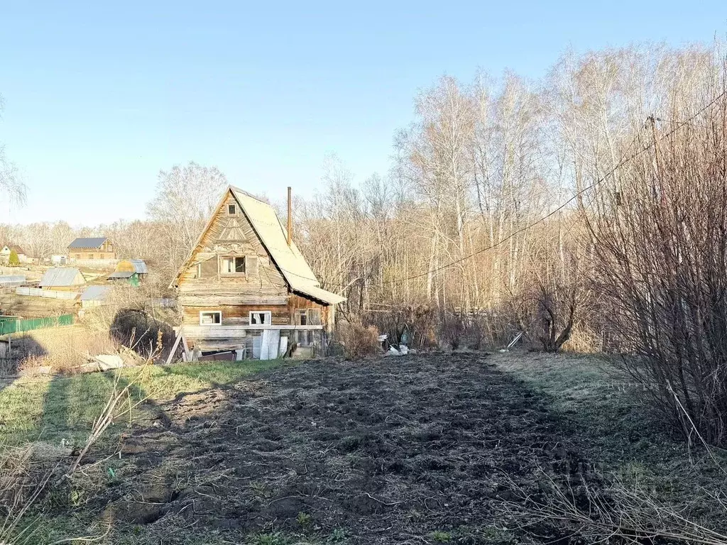 Участок в Новосибирская область, Бердск Марьин Лог СНТ, ул. 41А, 5 ... - Фото 0