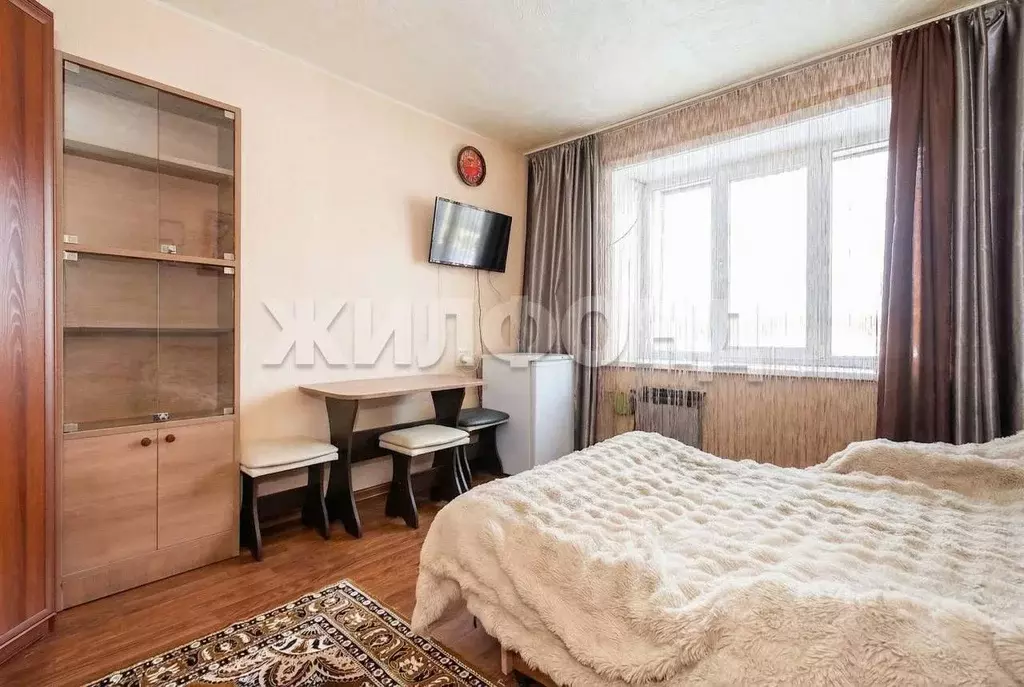 Комната Новосибирская область, Новосибирск Сухарная ул., 70А (13.0 м) - Фото 1