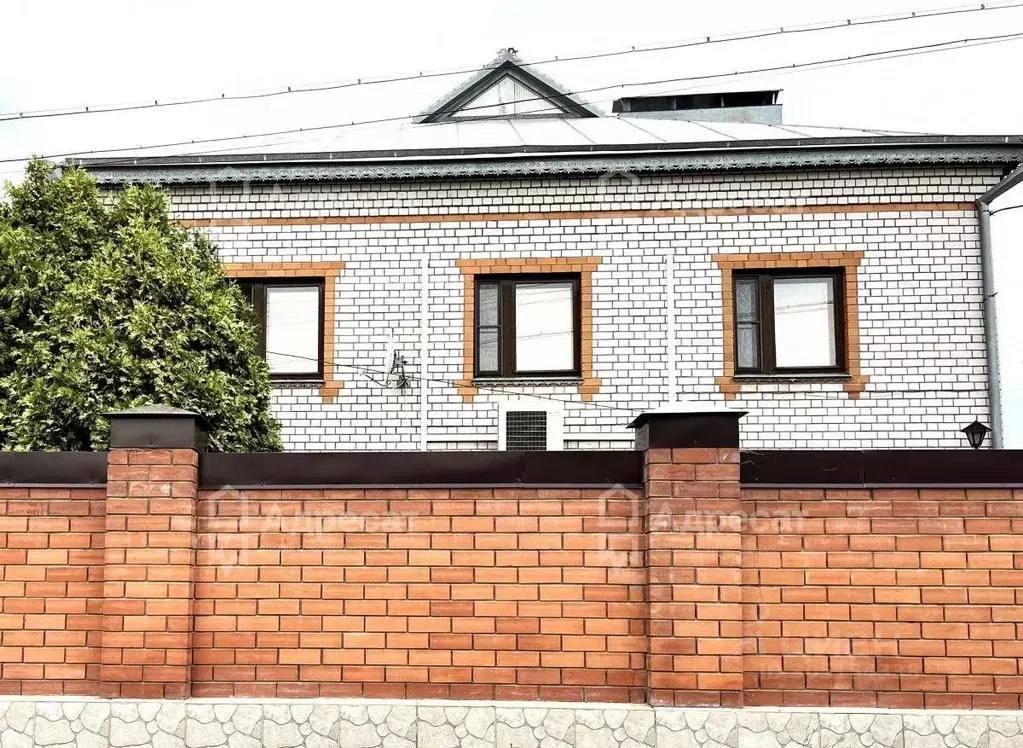 Дом в Волгоградская область, Волгоград Боровая ул. (353 м) - Фото 1