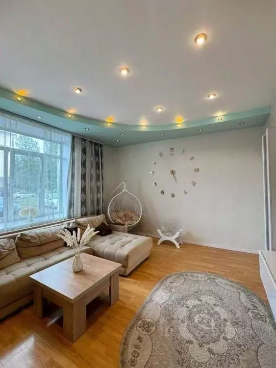 3-к кв. Иркутская область, Иркутск ул. Новаторов, 7 (61.1 м) - Фото 2