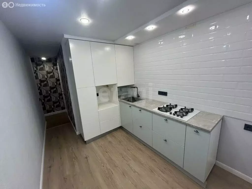 1-комнатная квартира: Кашин, Заводская улица, 12 (32.2 м) - Фото 2