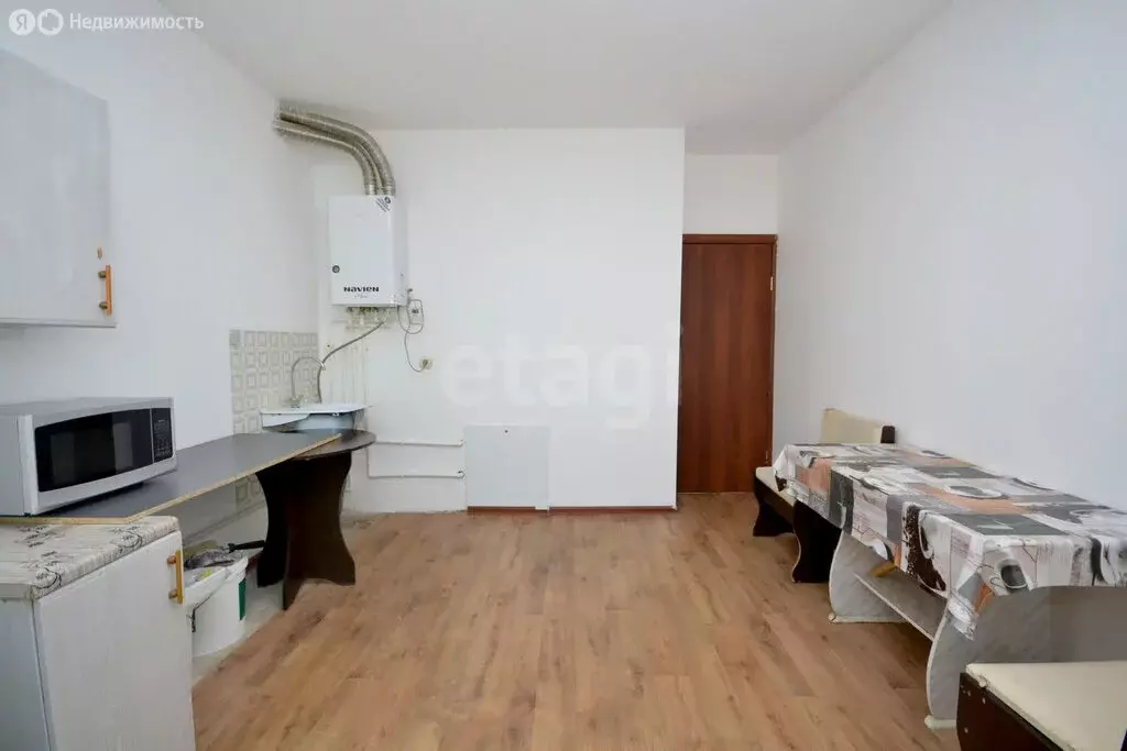 3-комнатная квартира: Якутск, улица Богдана Чижика, 27/1 (83.8 м) - Фото 1