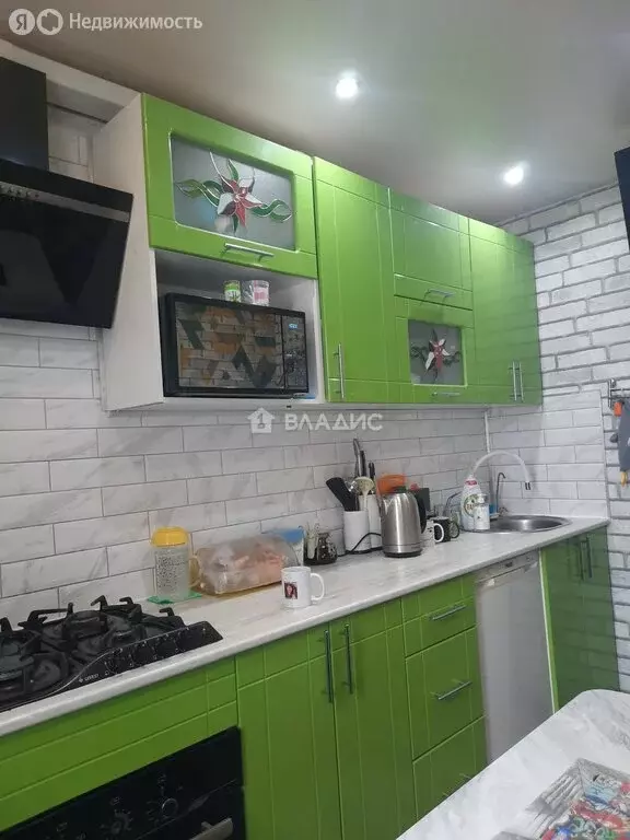 3-комнатная квартира: Вязники, улица Ефимьево, 10 (63.6 м) - Фото 2