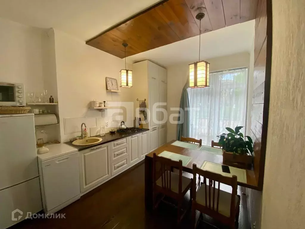 Продаётся 2-к квартира, 60 м - Фото 0