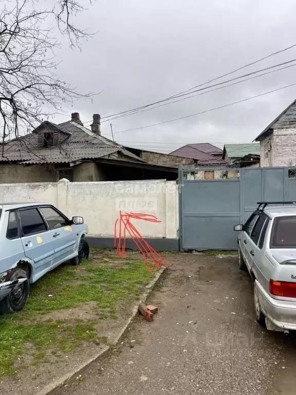 Дом в Дагестан, Кизилюрт ул. Вишневского, 6 (50 м) - Фото 1