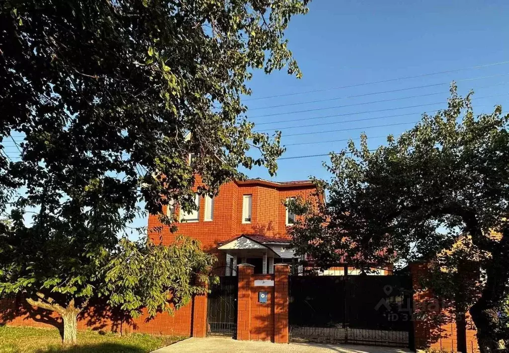 Дом в Белгородская область, Белгород ул. Циолковского (159 м) - Фото 0