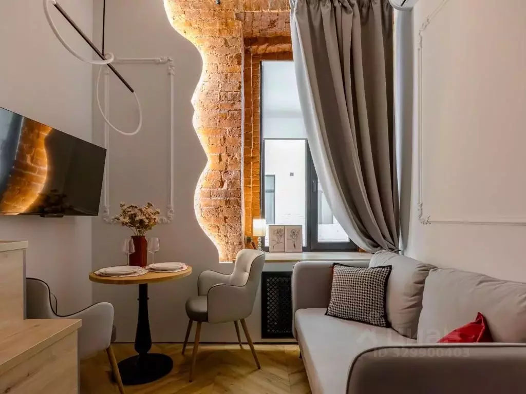 1-к кв. Москва ул. Большая Дмитровка, 20С2 (20.0 м) - Фото 1
