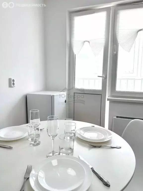 1-комнатная квартира: Новороссийск, улица Мурата Ахеджака, 17 (40 м) - Фото 2