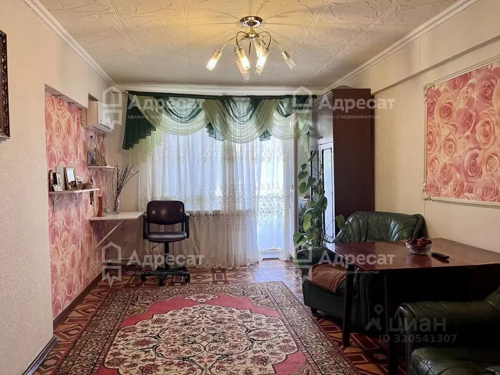 3-к кв. Волгоградская область, Волгоград ул. Жолудева, 15 (59.7 м) - Фото 0