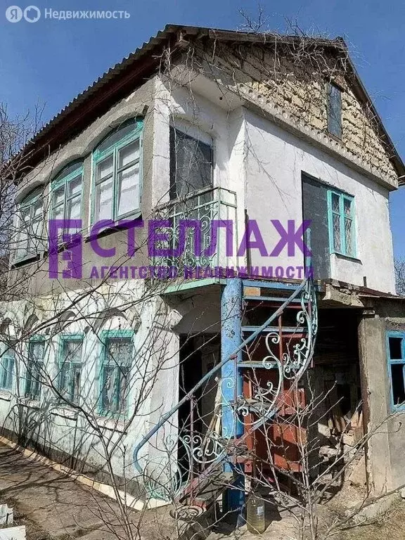 Дом в Феодосия, Виноградная улица (100 м) - Фото 1