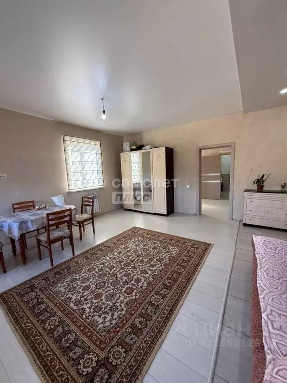 Дом в Астраханская область, Наримановский район, пос. Наримановский ... - Фото 1