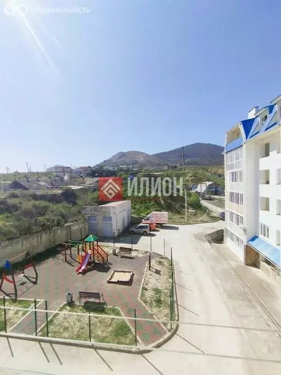 2-комнатная квартира: Судак, переулок Суворова, 6 (51.7 м) - Фото 2