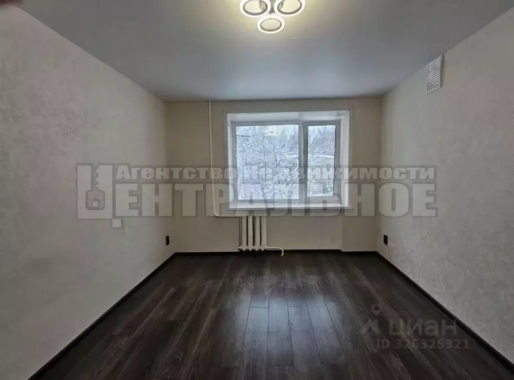 Комната Смоленская область, Смоленск ул. Маршала Соколовского, 12 ... - Фото 2