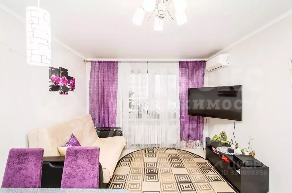 3-к кв. Тюменская область, Тюмень ул. Газовиков, 61 (75.0 м) - Фото 2