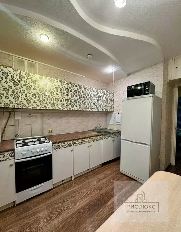 2-к кв. Челябинская область, Магнитогорск ул. 50-летия Магнитки, 52/2 ... - Фото 1