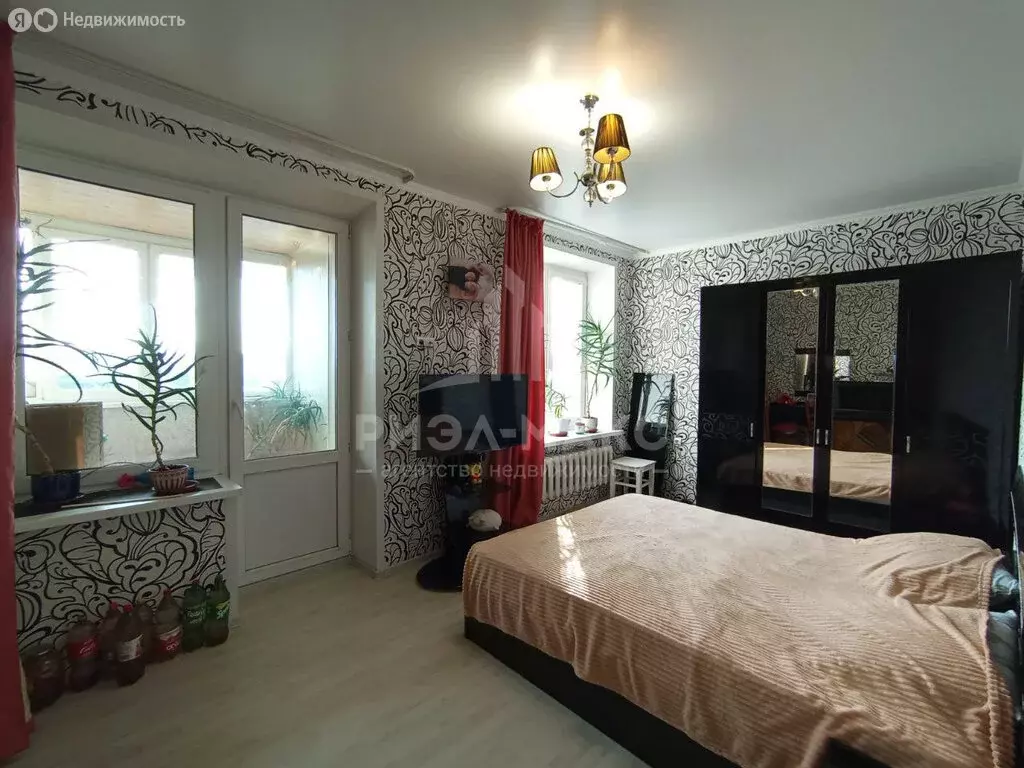 3-комнатная квартира: Брянск, улица Пушкина, 33 (87.5 м) - Фото 0