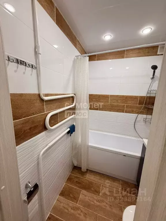 1-к кв. Волгоградская область, Волгоград ул. 64-й Армии, 79 (32.1 м) - Фото 2