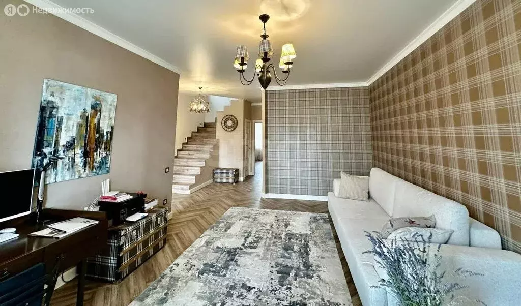 Дом в Батайск, Радужная улица (143 м) - Фото 2