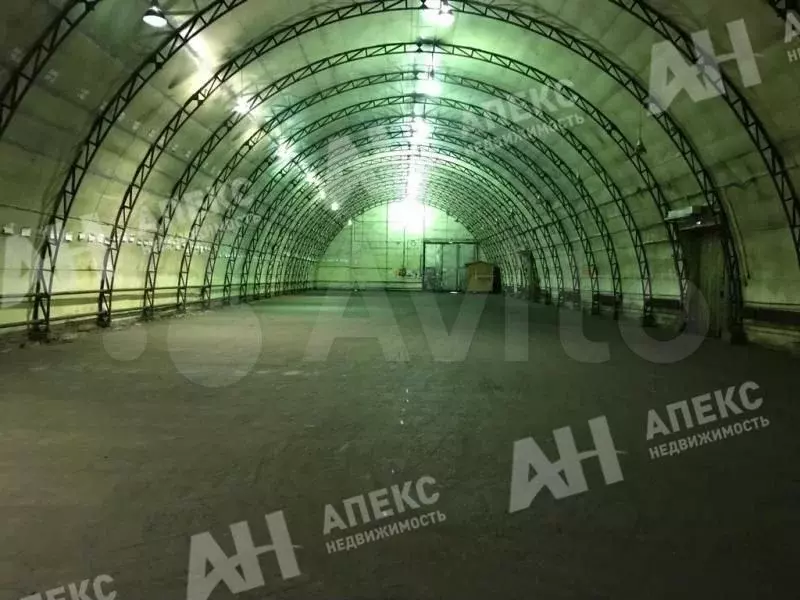 Аренда склада пл. 1000 м2 м. Кантемировская в ЮАО - Фото 0