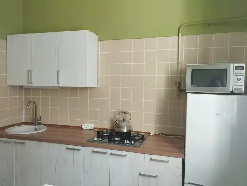 3-к кв. Москва ул. Усачева, 29К8 (67.7 м) - Фото 1