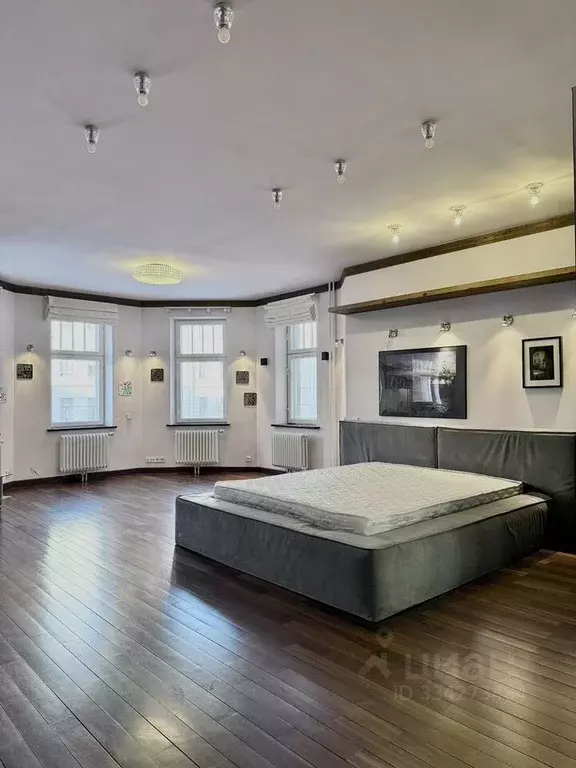 1-к кв. Санкт-Петербург Крестьянский пер., 5 (62.0 м) - Фото 1