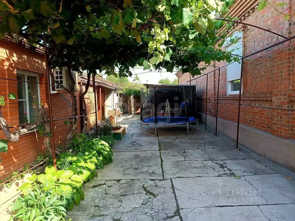 Дом в Ростовская область, Батайск Волжская ул. (76 м) - Фото 0