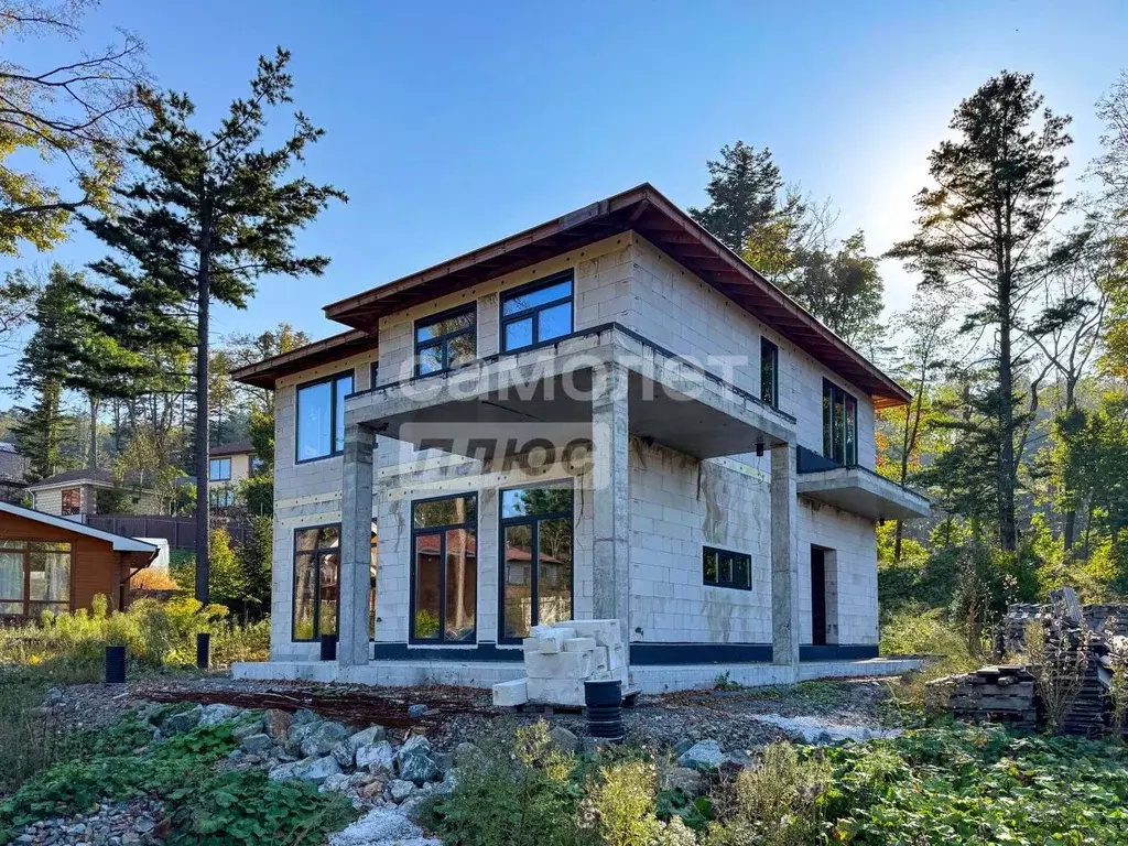 Дом в Приморский край, Владивосток ул. Шевченко, 1А (260 м) - Фото 1