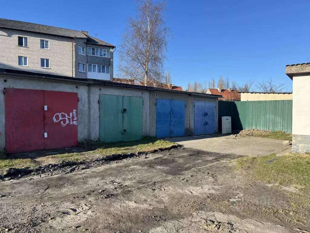 Гараж в Калининградская область, Зеленоградск 1-й Железнодорожный ... - Фото 1