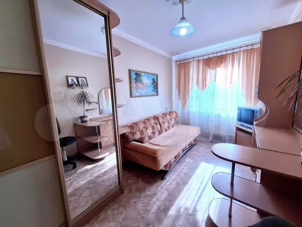 Комната 13 м в 4-к., 9/9 эт. - Фото 1