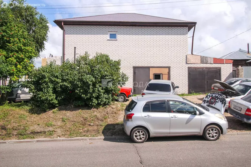 Дом в Барнаул, улица Фомина, 29 (173.5 м) - Фото 1