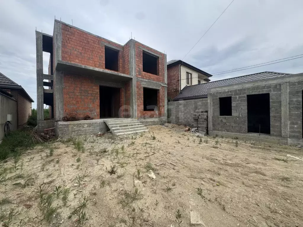 Дом в Дагестан, Махачкала ул. Сочинская, 81 (260 м) - Фото 1