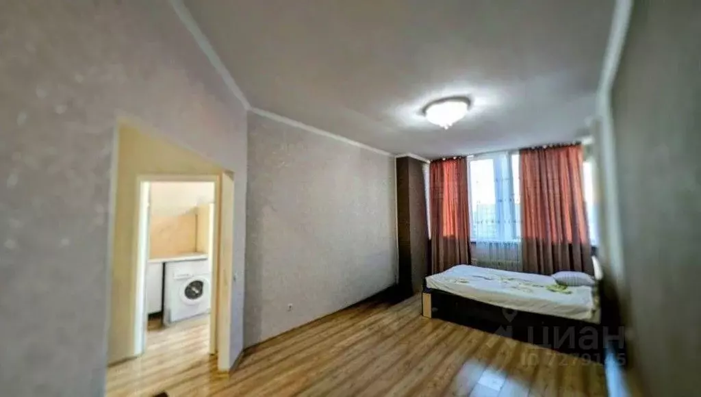 2-к кв. Крым, Симферополь ул. Тренева, 21 (50.0 м) - Фото 0