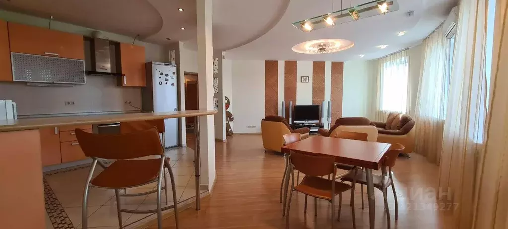 2-к кв. Новосибирская область, Новосибирск ул. Мичурина, 24 (90.0 м) - Фото 1