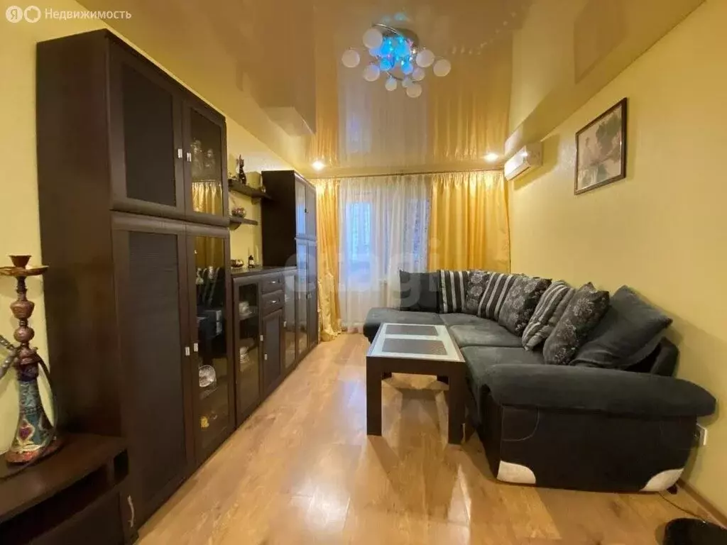 2-комнатная квартира: Самара, улица Зои Космодемьянской, 5 (50 м) - Фото 1