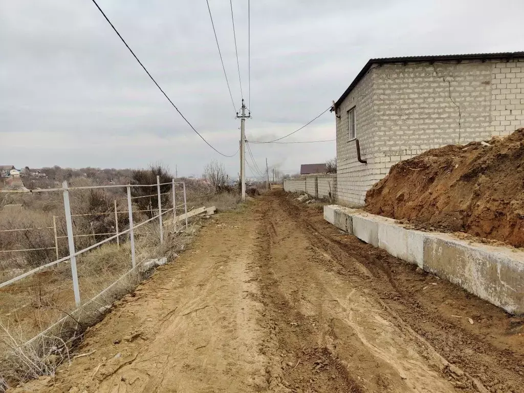 Участок в Волгоградская область, Волгоград Электромонтажник СНТ, 154 ... - Фото 1