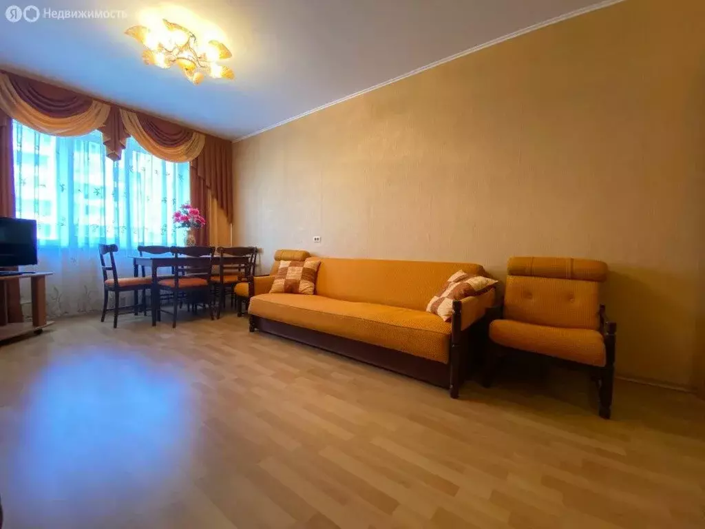 3-комнатная квартира: Орёл, Комсомольская улица, 284 (66.4 м) - Фото 1