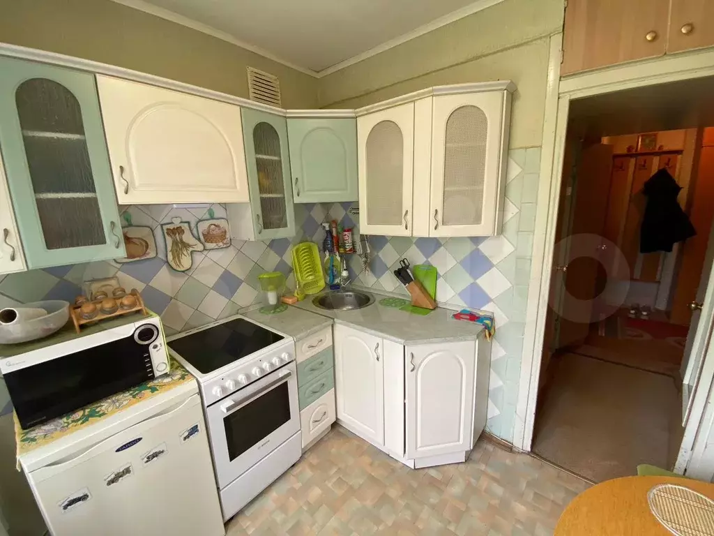 2-к. квартира, 48 м, 3/9 эт. - Фото 0