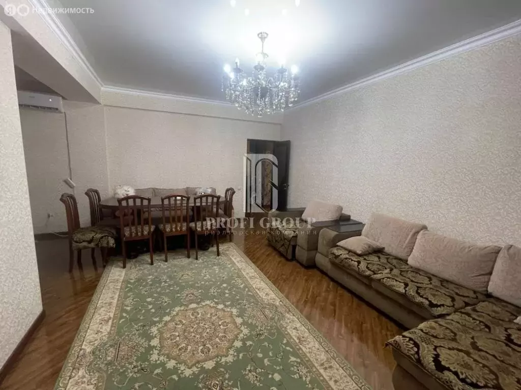 2-комнатная квартира: Махачкала, Шёлковая улица, 15 (62 м) - Фото 1