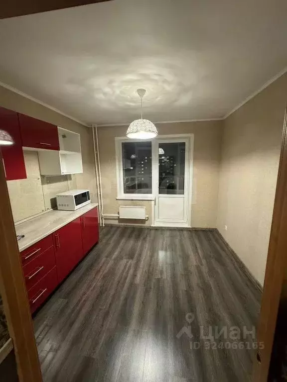 3-к кв. Красноярский край, Красноярск Северный мкр, ул. Мате Залки, 33 ... - Фото 0