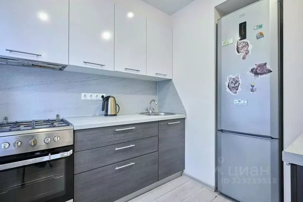 1-к кв. Краснодарский край, Сочи Центральный мкр, ул. Роз, 41 (54.0 м) - Фото 2