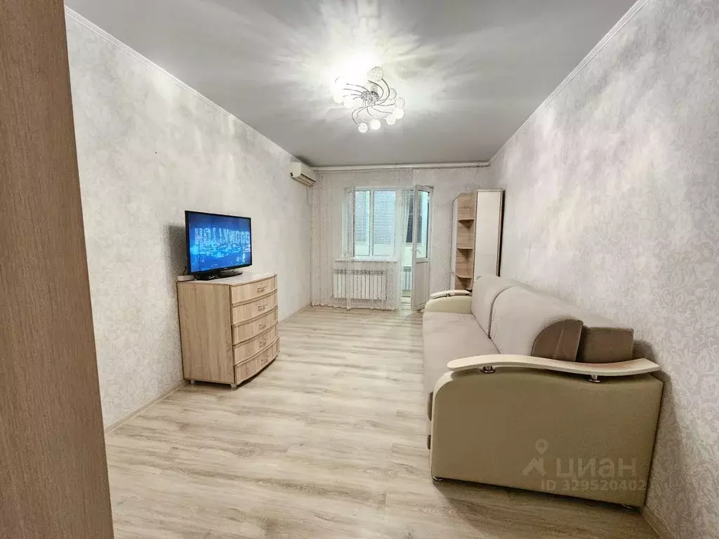 1-к кв. Астраханская область, Астрахань ул. Савушкина, 6Е (47.5 м) - Фото 2
