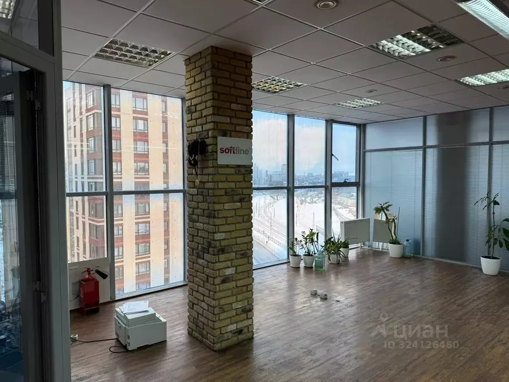 Офис в Новосибирская область, Новосибирск Коммунистическая ул., 2 (121 ... - Фото 1